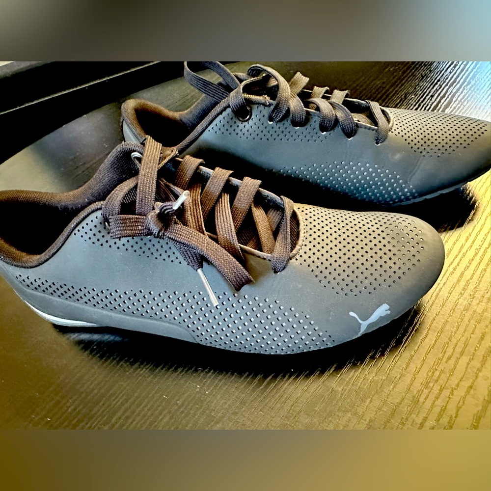 SLEEK Puma Men’s Black Shoes 🐅⚫️